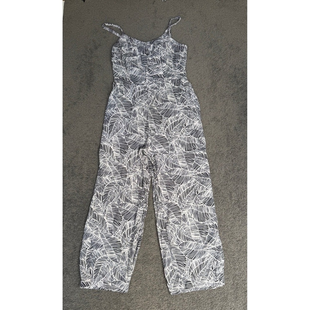 Old Navy Black White Tropical Palm Leaf Wide Leg Jumpsuit Small Smocked Back